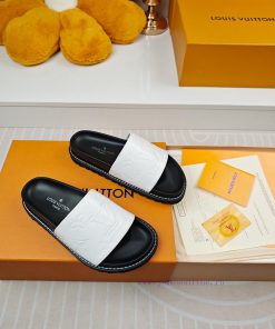 L. V | Luweideng 24 𝐬𝐬🧡 2024 Early Spring New Top Model ️Featuring classic slippers and hardn6lm2nui