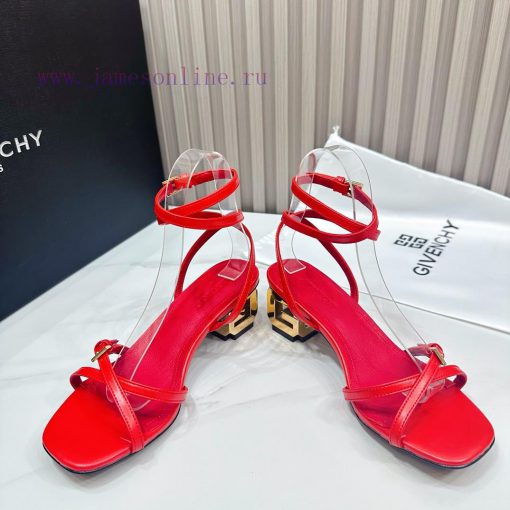 2024 SSS launches GIVENCHY spring/summer collection - the brand's iconic retro elegance cont2yzuiqbw - Image 8