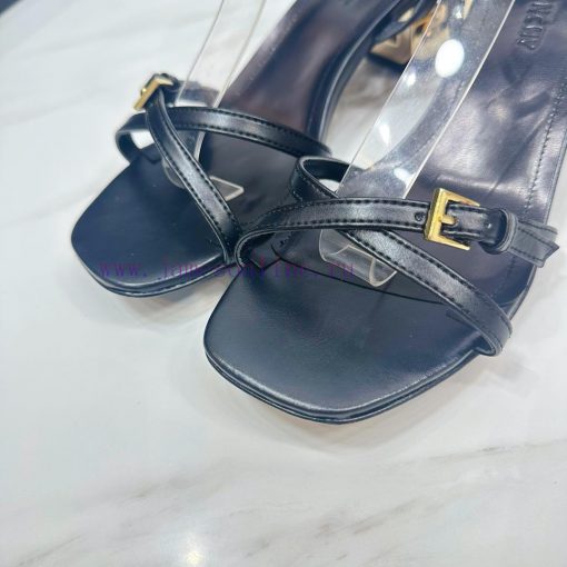 2024 SSS launches GIVENCHY spring/summer collection - the brand's iconic retro elegance cont8wp7ygks - Image 8