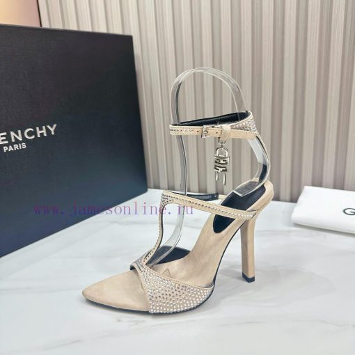 2024 SSS launches GIVENCHY spring/summer collection - the brand's iconic retro elegance conth0yzppe6 - Image 6