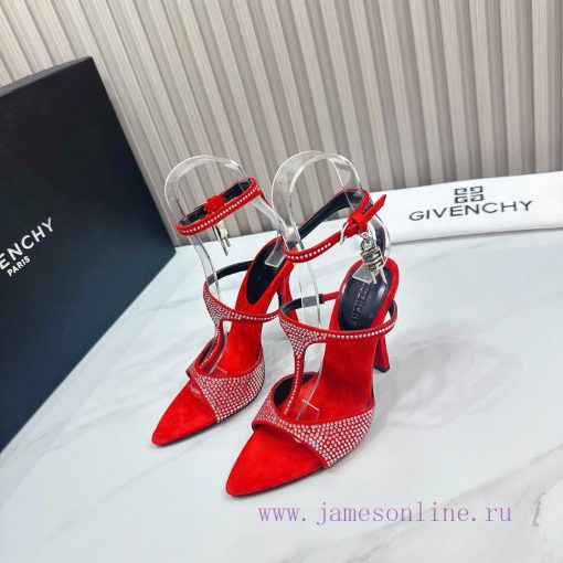 2024 SSS launches GIVENCHY spring/summer collection - the brand's iconic retro elegance contx2mr9j32 - Image 3