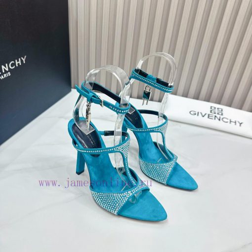 2024 SSS launches GIVENCHY spring/summer collection - the brand's iconic retro elegance contq4ibmz4p - Image 2