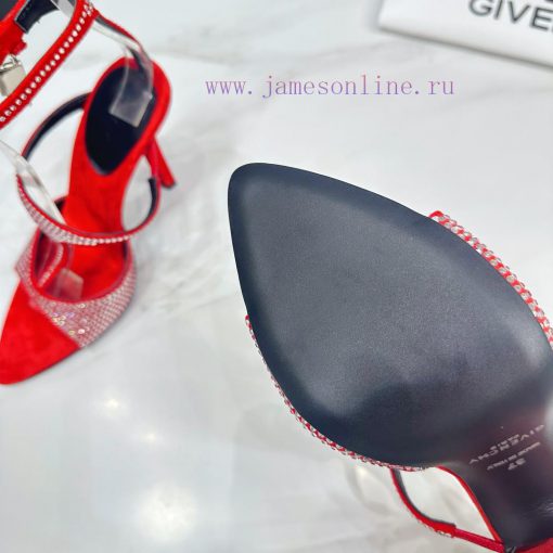 2024 SSS launches GIVENCHY spring/summer collection - the brand's iconic retro elegance contx2mr9j32 - Image 10