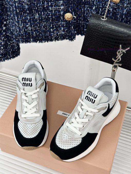 Miu Miu/Miu 24s Early Spring New ProductRetro casual sports shoes ️️Simple design of sports oveuxkve - Image 3