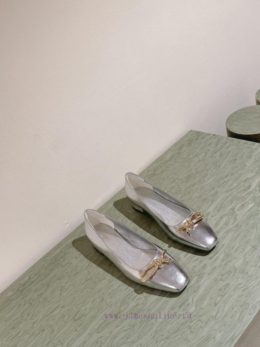 | ²⁰²4 𝐬𝐬  🤍🤎Ferragam"Ferragamo Spring/Summer Collection's new product features a square 1nomsxtl - Image 8