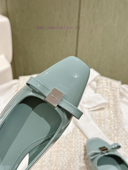 | ²⁰²4 𝐬𝐬  🤍🤎Ferragam"Ferragamo Spring/Summer Collection's new product features a square b2wz0vuc1 - Image 6