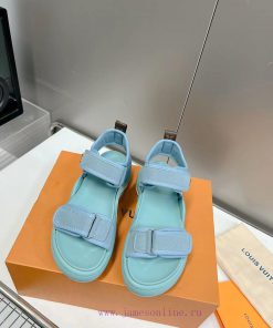 Top tierLouis Vuitton Lv ARCHLIGHT 2024 Spring/Summer Sandals, I love them. They look tallerka9xmc6y
