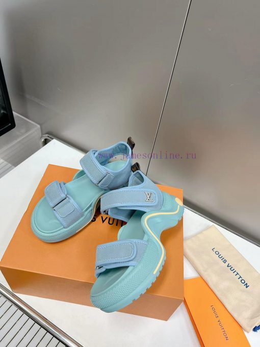 Top tierLouis Vuitton Lv ARCHLIGHT 2024 Spring/Summer Sandals, I love them. They look tallerka9xmc6y - Image 4