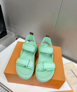 Top tierLouis Vuitton Lv ARCHLIGHT 2024 Spring/Summer Sandals, I love them. They look tallerf8kwippr