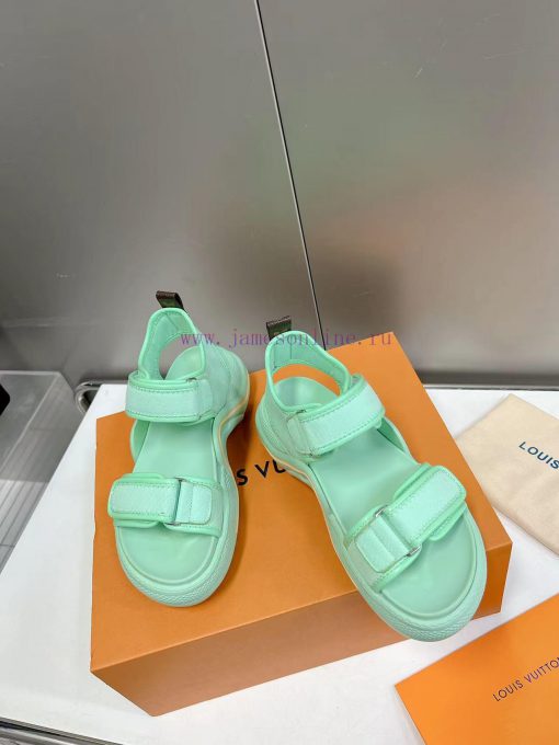 Top tierLouis Vuitton Lv ARCHLIGHT 2024 Spring/Summer Sandals, I love them. They look tallerf8kwippr - Image 3
