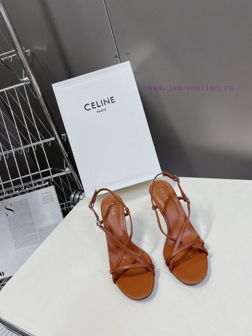 Celine's spring and summer Arc de Triomphe fashion shoes feature a soft and exposed design wux8girsu - Image 2