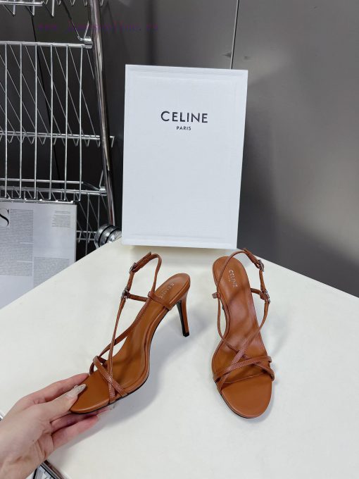 Celine's spring and summer Arc de Triomphe fashion shoes feature a soft and exposed design wux8girsu - Image 5