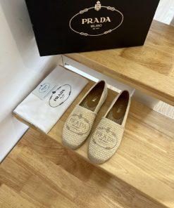Prada/Prada 24ss Early Autumn, this grass woven shoe is equipped with a soft grass woven fabp6jgvrlm
