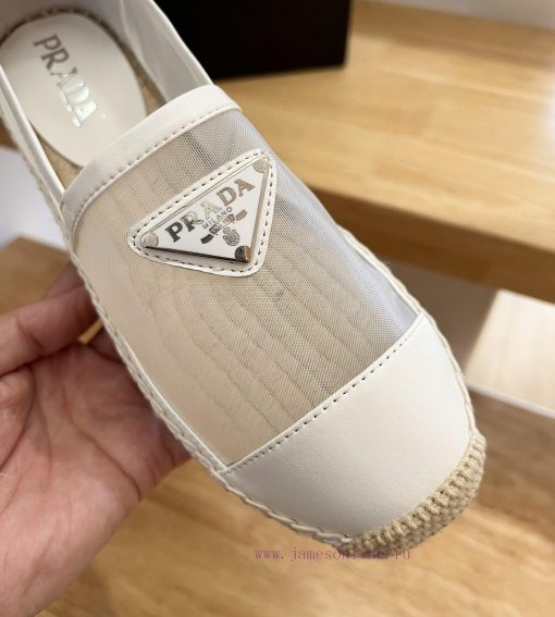 Prada/Prada In early spring 2024, this mesh fisherman shoe combines mesh and cowhide with a k4arxf82 - Image 10