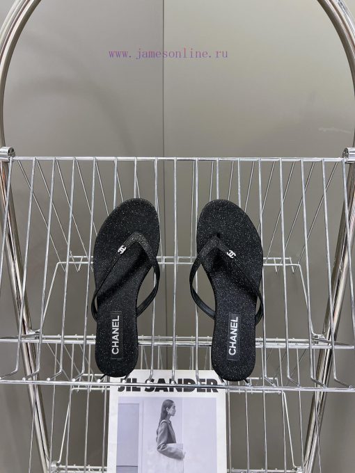 CHANEL | Chanel 24c Spring/Summer New Product Double C Flip flopsThe blockbuster has been imwvouc8lw - Image 7
