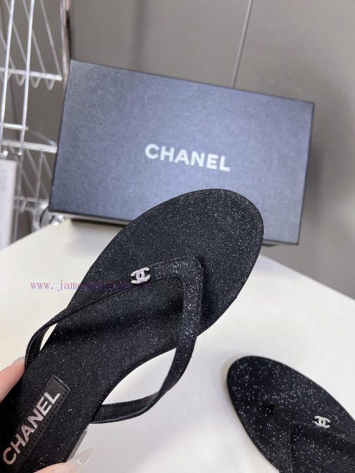 CHANEL | Chanel 24c Spring/Summer New Product Double C Flip flopsThe blockbuster has been imwvouc8lw - Image 8