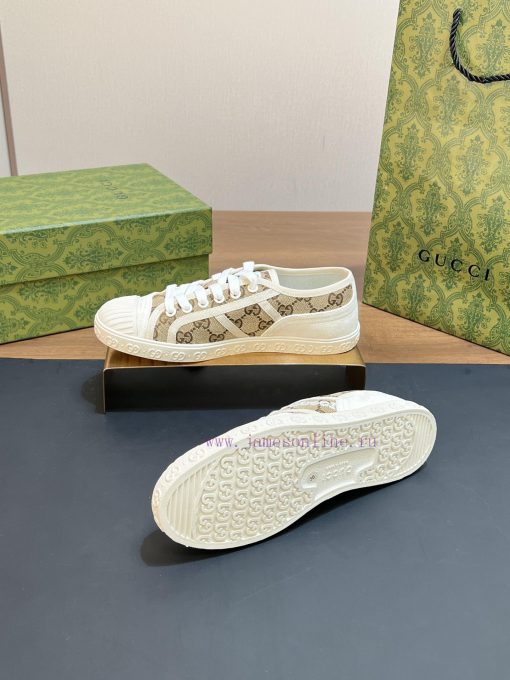 Gucci 2024 early spring new GG canvas shoes couple style interlocking double G embroidery sp8cefp51u - Image 6