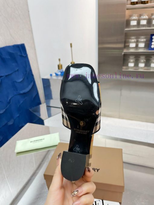 New Product Launch ️ Burberry Thick Heels and Flat Slippers Channel Goods Vulcanized One Stem6ekimqm - Image 9