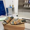 New Product Launch ️ Burberry Thick Heels and Flat Slippers Channel Goods Vulcanized One Stektm22izb