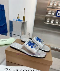 New Product Launch ️ Burberry Thick Heels and Flat Slippers Channel Goods Vulcanized One Ste0gni9a80