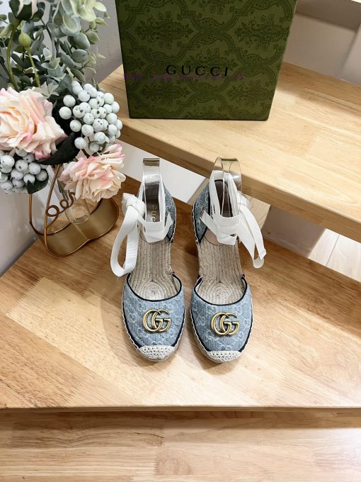 24ss early spring GucciGucci straw woven thick soled wedge sandals can bring a touch of mode5i0e0o3b