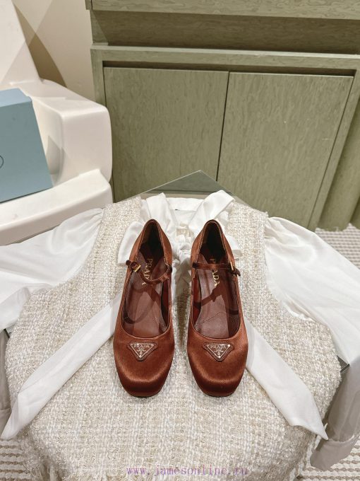 | ²⁰²4 𝐬𝐬  🤍🤎Prada's new spring and summer collection of stunning Mary Jane shoes is so surdw57yokt