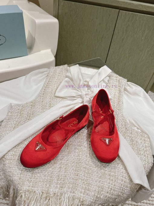 | ²⁰²4 𝐬𝐬  🤍🤎Prada's new spring and summer stunning ballet shoes are so surprising this seaxxcns86v - Image 4