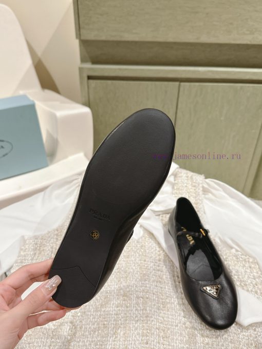 | ²⁰²4 𝐬𝐬  🤍🤎Prada's new spring and summer stunning ballet shoes are so surprising this seadh9y3egx - Image 7