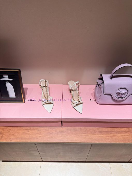 The most2024 Spring/Summer New Product Gianvito Rossi - Metal Chain Pointed High HeelsGianviaoe3qf8d - Image 3