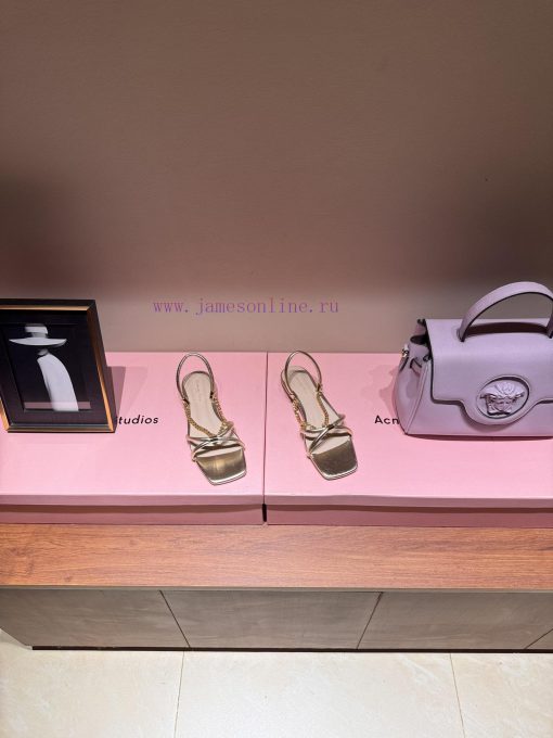The most2024 Spring/Summer New Product Gianvito Rossi-Metal chain square toe flat sandalsGiay7ngedf6 - Image 3
