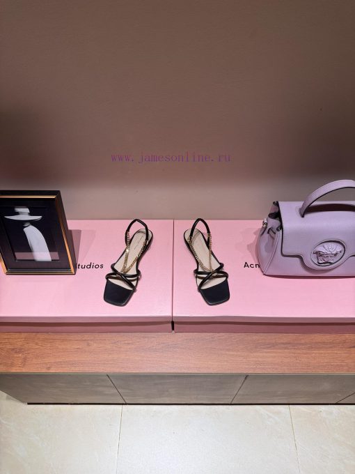 The most2024 Spring/Summer New Product Gianvito Rossi-Metal chain square toe flat sandalsGia1l2p1ip4 - Image 4