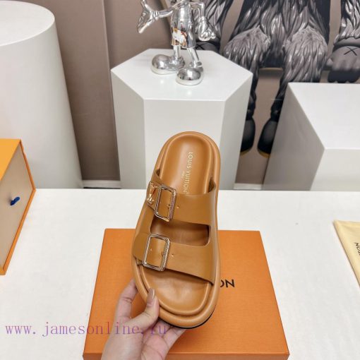 Top tierL * V Donkey 2024vs Summer Latest Wang Fried Sandals SeriesCouple belt buckle cooler37qeczyq - Image 7