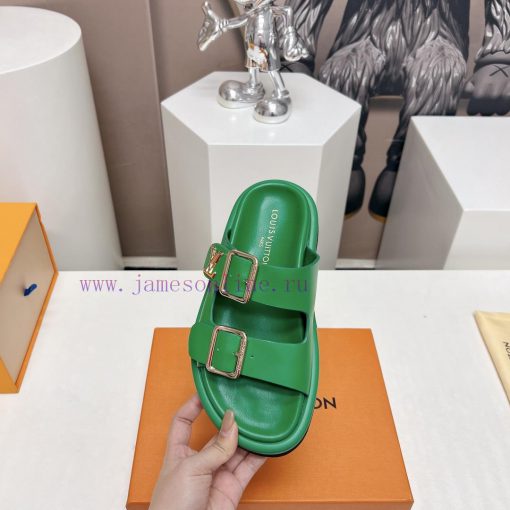 Top tierL * V Donkey 2024vs Summer Latest Wang Fried Sandals SeriesCouple belt buckle coolert9j8f2al - Image 7