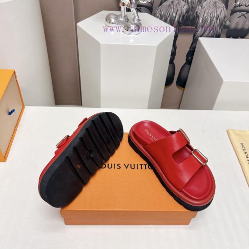 Top tierL * V Donkey 2024vs Summer Latest Wang Fried Sandals SeriesCouple belt buckle coolers0qd4wf2 - Image 10