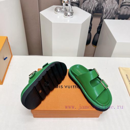 Top tierL * V Donkey 2024vs Summer Latest Wang Fried Sandals SeriesCouple belt buckle coolert9j8f2al - Image 10