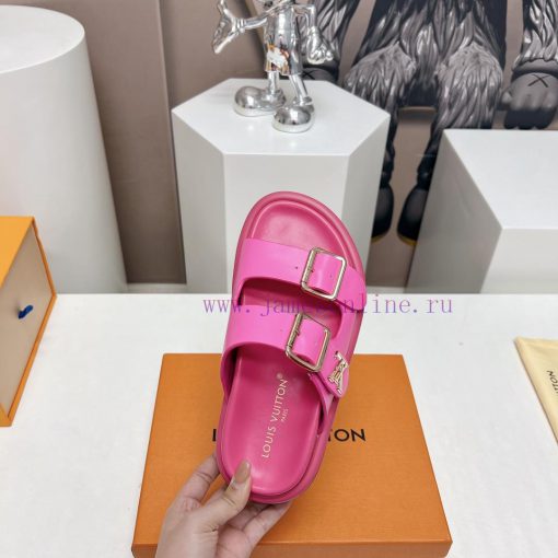 Top tierL * V Donkey 2024vs Summer Latest Wang Fried Sandals SeriesCouple belt buckle cooler6b4f8hjv - Image 8