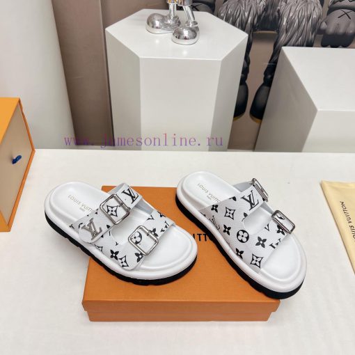 Top tierL * V Donkey 2024vs Summer Latest Wang Fried Sandals SeriesCouple belt buckle coolerpag1uy4a - Image 3