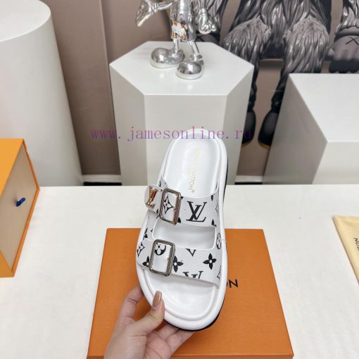 Top tierL * V Donkey 2024vs Summer Latest Wang Fried Sandals SeriesCouple belt buckle coolerpag1uy4a - Image 7
