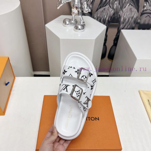 Top tierL * V Donkey 2024vs Summer Latest Wang Fried Sandals SeriesCouple belt buckle coolerpag1uy4a - Image 8
