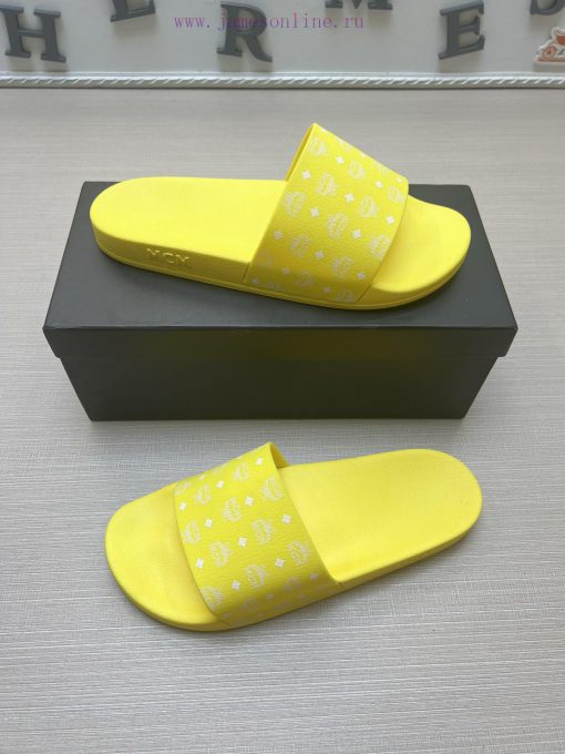 MCM's latest popular fashion slippers, with original 11 mold opening on the official websiteyi9ur3n4 - Image 5