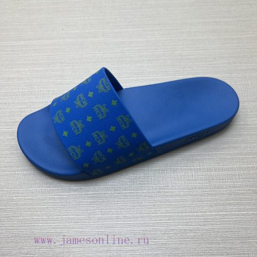 MCM's latest popular fashion slippers, with original 11 mold opening on the official website2xbgvrh6 - Image 9