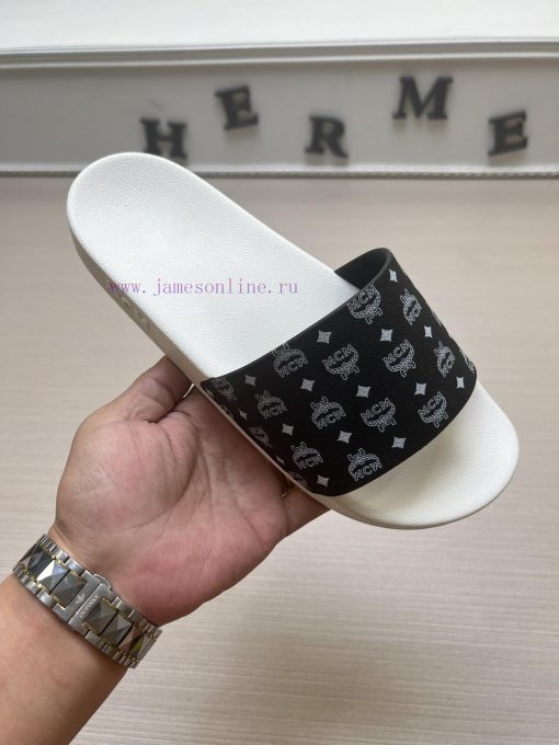 MCM's latest popular fashion slippers, with original 11 mold opening on the official websitepoat4tpz