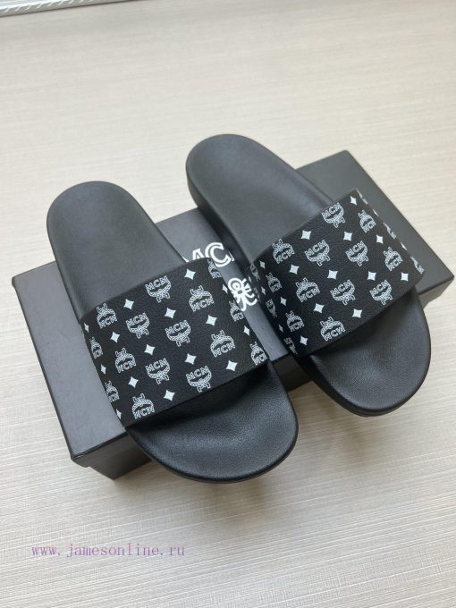 MCM's latest popular fashion slippers, with original 11 mold opening on the official websitelgcc3kuv - Image 4