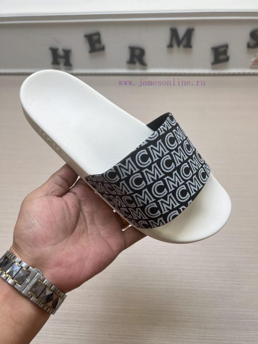 MCM's latest popular fashion slippers, with original 11 mold opening on the official website0opxqqdl - Image 2