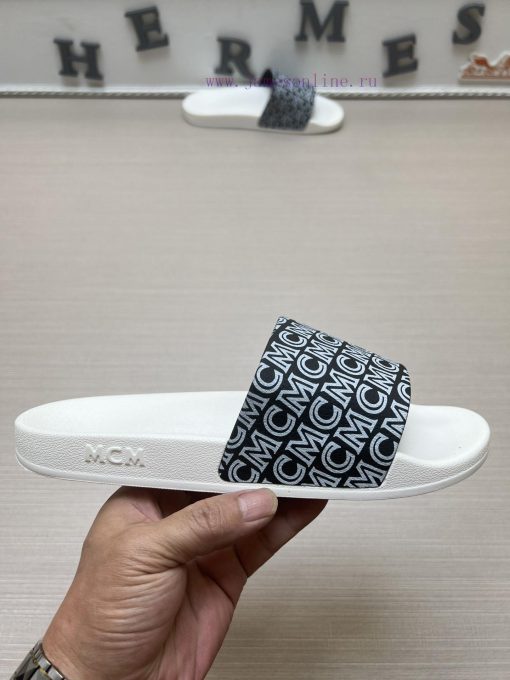 MCM's latest popular fashion slippers, with original 11 mold opening on the official website0opxqqdl - Image 6