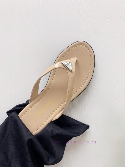 24 Summer New CollectionPrada flip flops and sandals◾ Fabric patent leather◾ Foot pads made u9pojmyx - Image 9