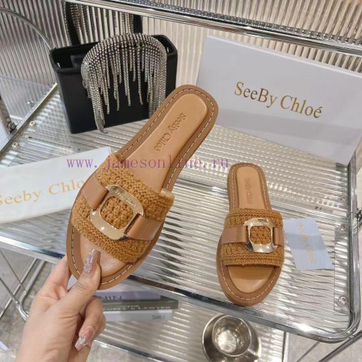 Chloe's new woven slippers for 2024 make a dazzling debut, a perfect match of fashion and co2ilw0rz2 - Image 3