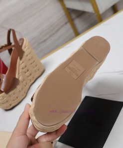 The most2024 Early Spring Fashion Show UpdateValentino Polo Hemp Bottom Slippers/Subsequent 1ms68s2z