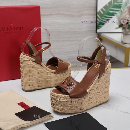 The most2024 Early Spring Fashion Show UpdateValentino Polo Hemp Bottom Slippers/Subsequent 1ms68s2z - Image 7