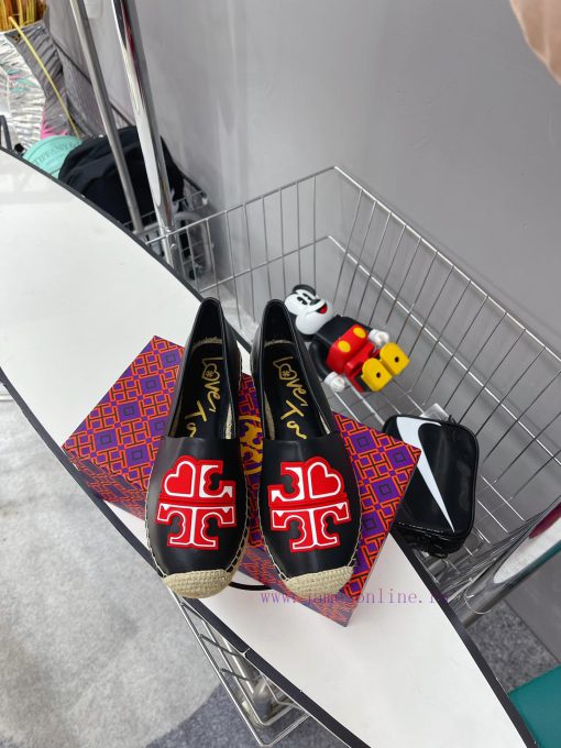 TORYBURCH and TORY BURCH TB fishing shoes have always been known as the best fishing shoes t8rxkjssx - Image 9